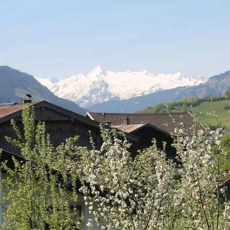 Haus Hartl Guest house 3*